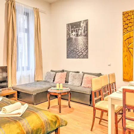 Central Stylish Apartments Apartment