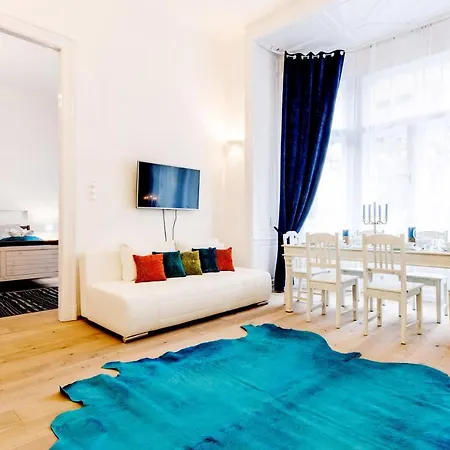 Central Stylish Apartments * Budapešť