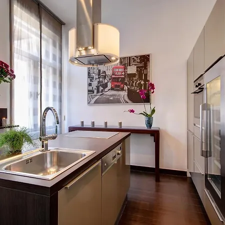 Central Stylish Apartments