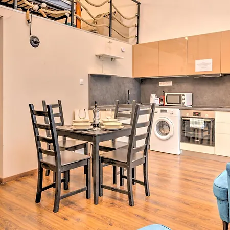 Apartmán Central Stylish Apartments