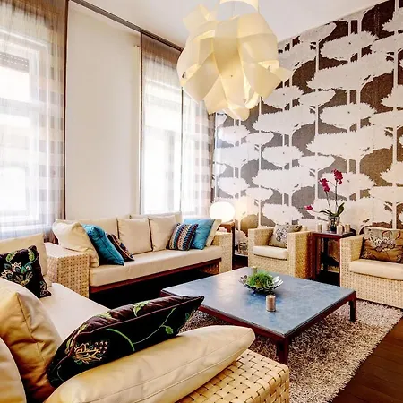 Central Stylish Apartments